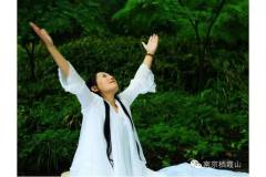 登栖霞山清新山林森呼吸